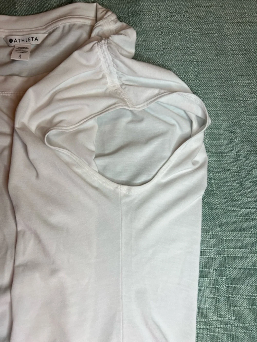 Athleta Getaway Tee White Ruched-Shoulder Sleeveless Tank
